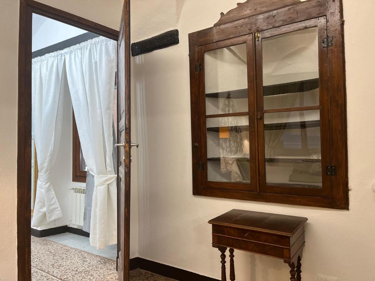 דירות ג'נובה Dimora Borsotto Palazzo Storico, Acquario, Porto Antico מראה חיצוני תמונה