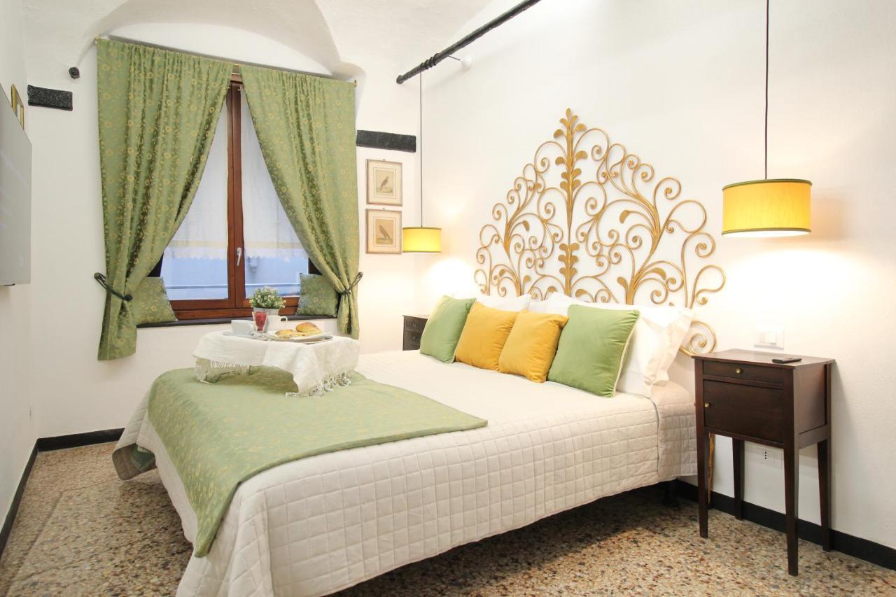 דירות ג'נובה Dimora Borsotto Palazzo Storico, Acquario, Porto Antico מראה חיצוני תמונה