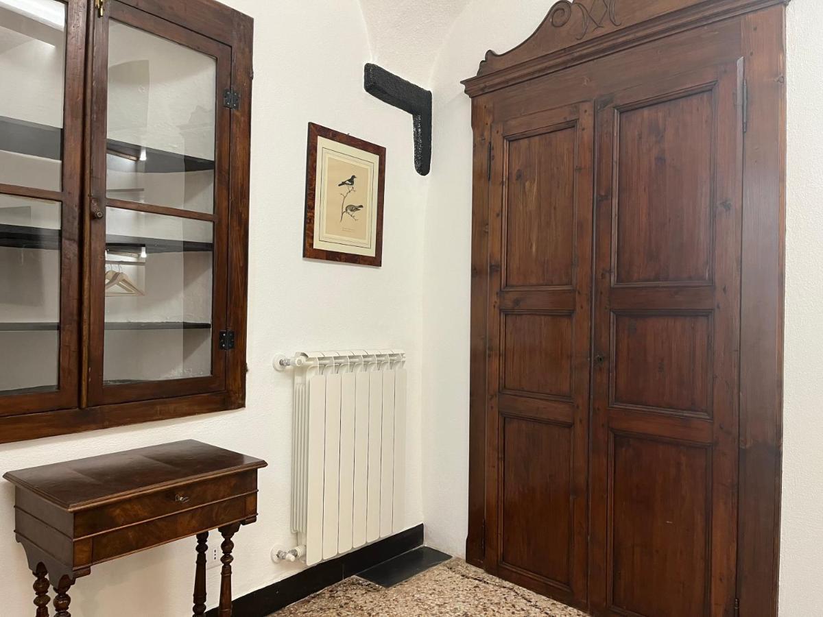 דירות ג'נובה Dimora Borsotto Palazzo Storico, Acquario, Porto Antico מראה חיצוני תמונה