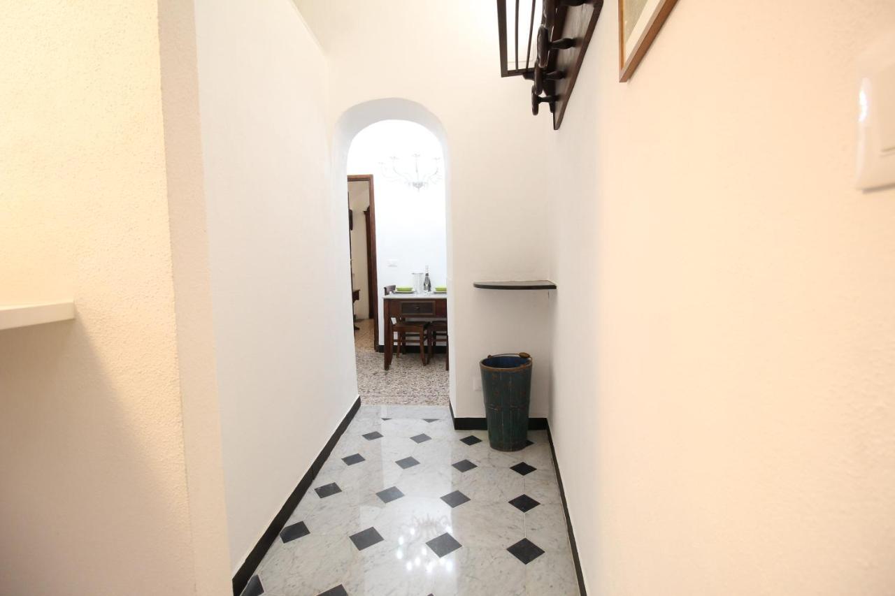 דירות ג'נובה Dimora Borsotto Palazzo Storico, Acquario, Porto Antico מראה חיצוני תמונה